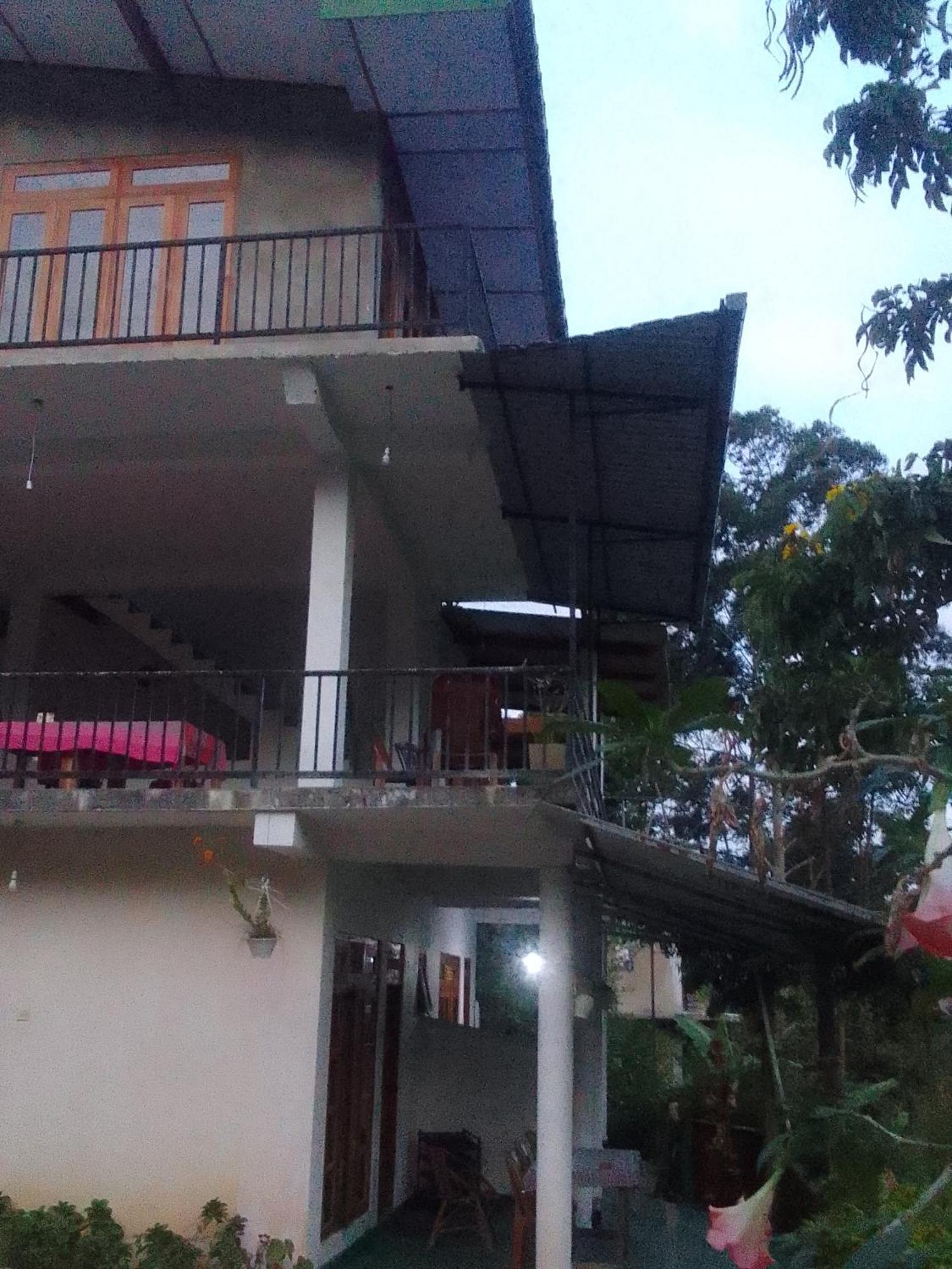 Nature'S Glow Home Stay And Restaurant Ella Exterior photo